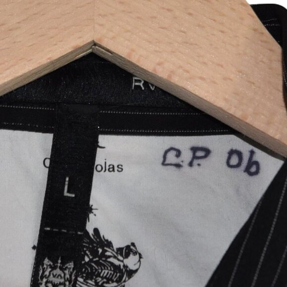 RVCA Tenore Pinstripe Button Shirt L Graphic Arm Patch Y2K Grunge Skater Surf - Picture 8 of 11